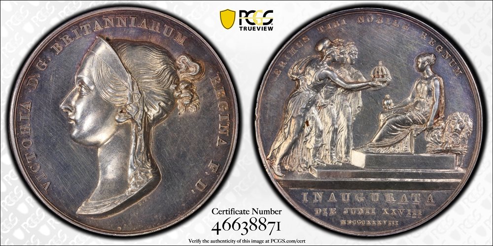 GREAT BRITAIN. Victoria Coronation Silver Medal, 1838. London Mint
